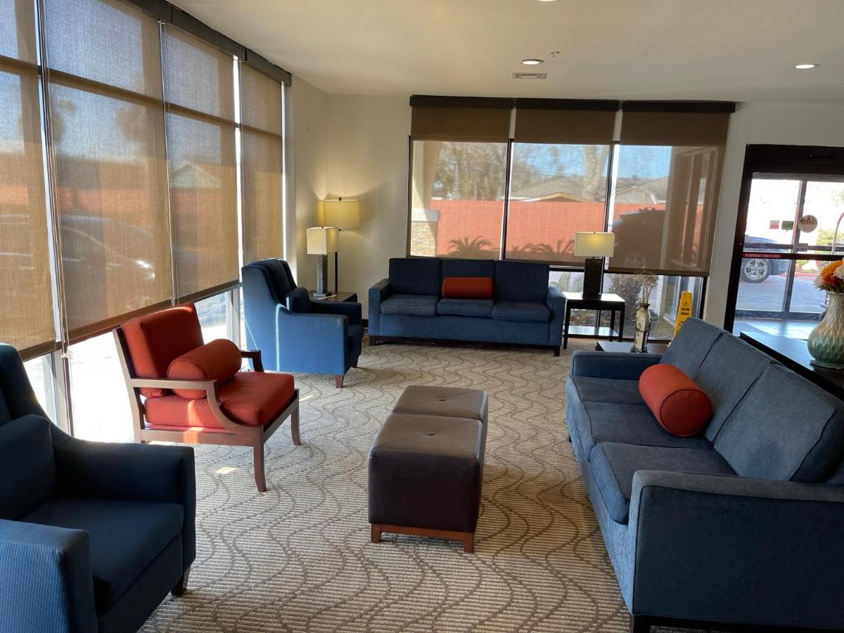 Comfort Suites Lake Charles Zewnętrze zdjęcie
